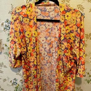 Lularoe kimono. Never worn.